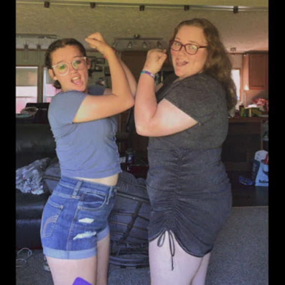 Meet your Posher, Shantel - Picture 1 of 1